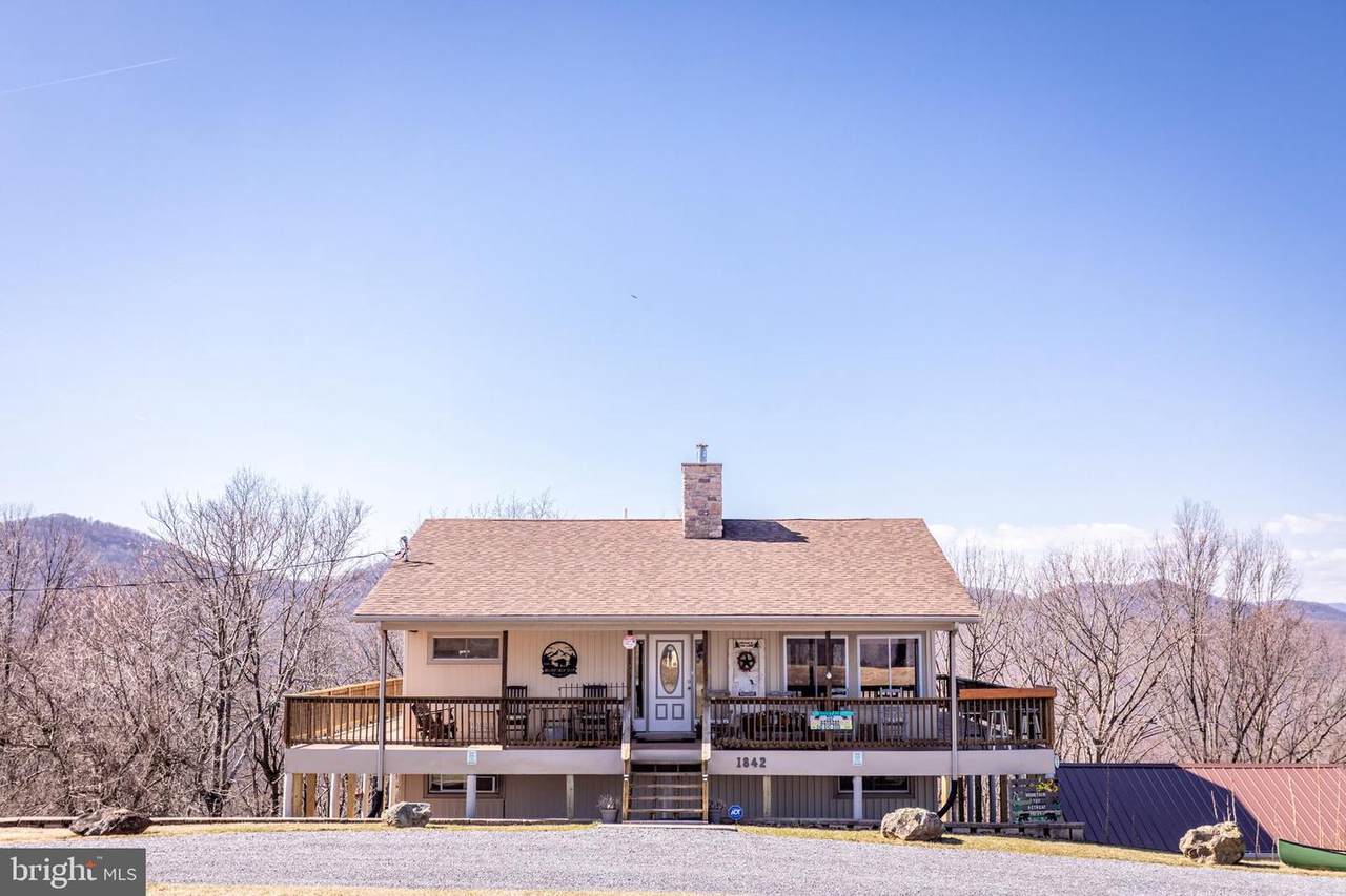 1842 Tanners Ridge Road - Photo 1