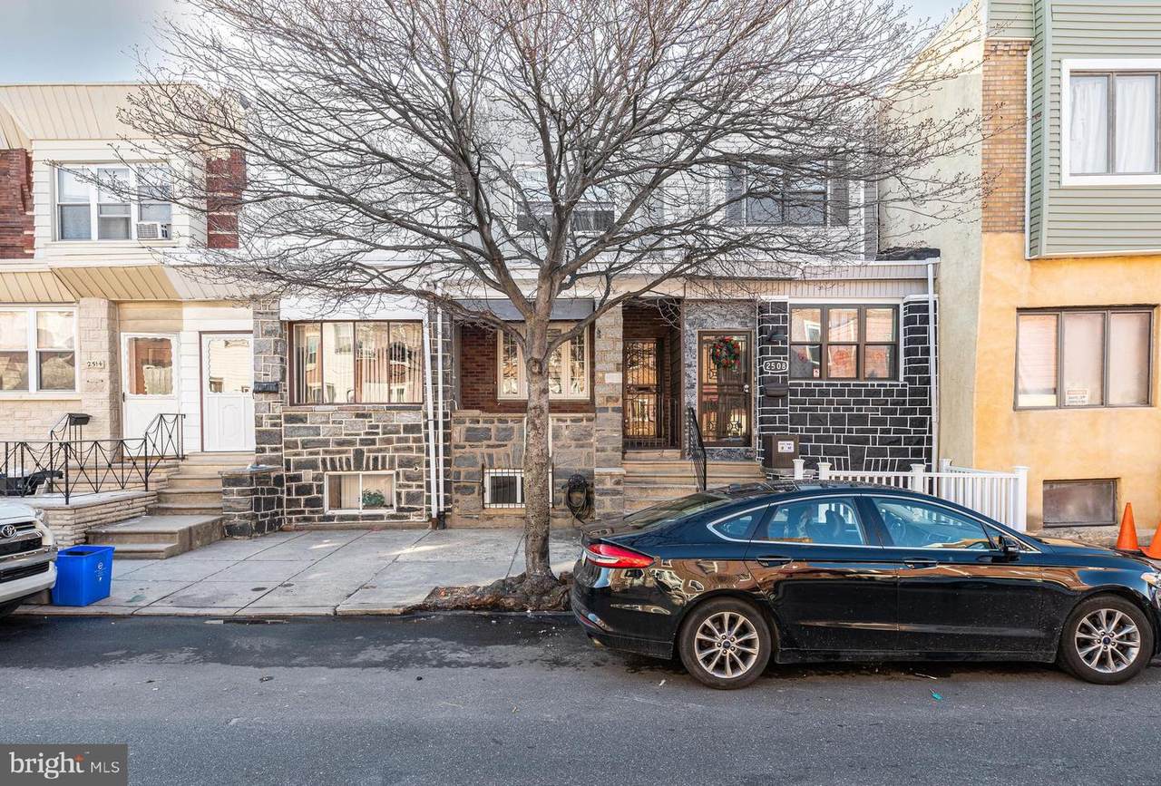 2510 9TH Street - Photo 1