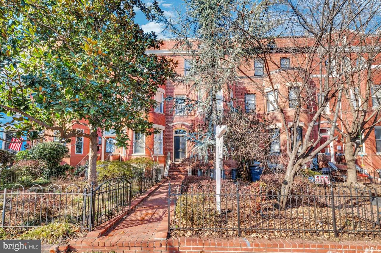330 Maryland Avenue - Photo 1