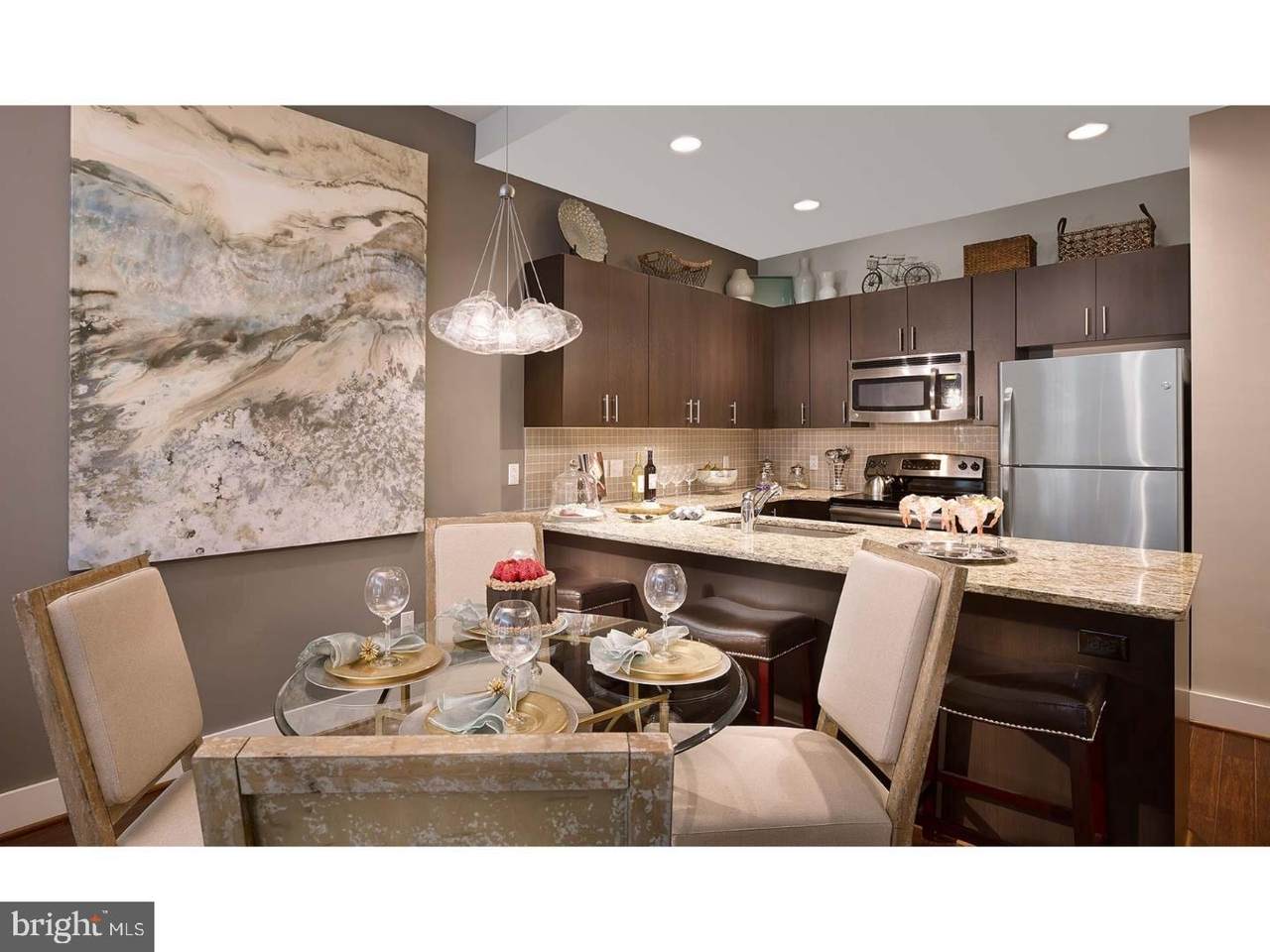 523 Broad Street - Photo 1
