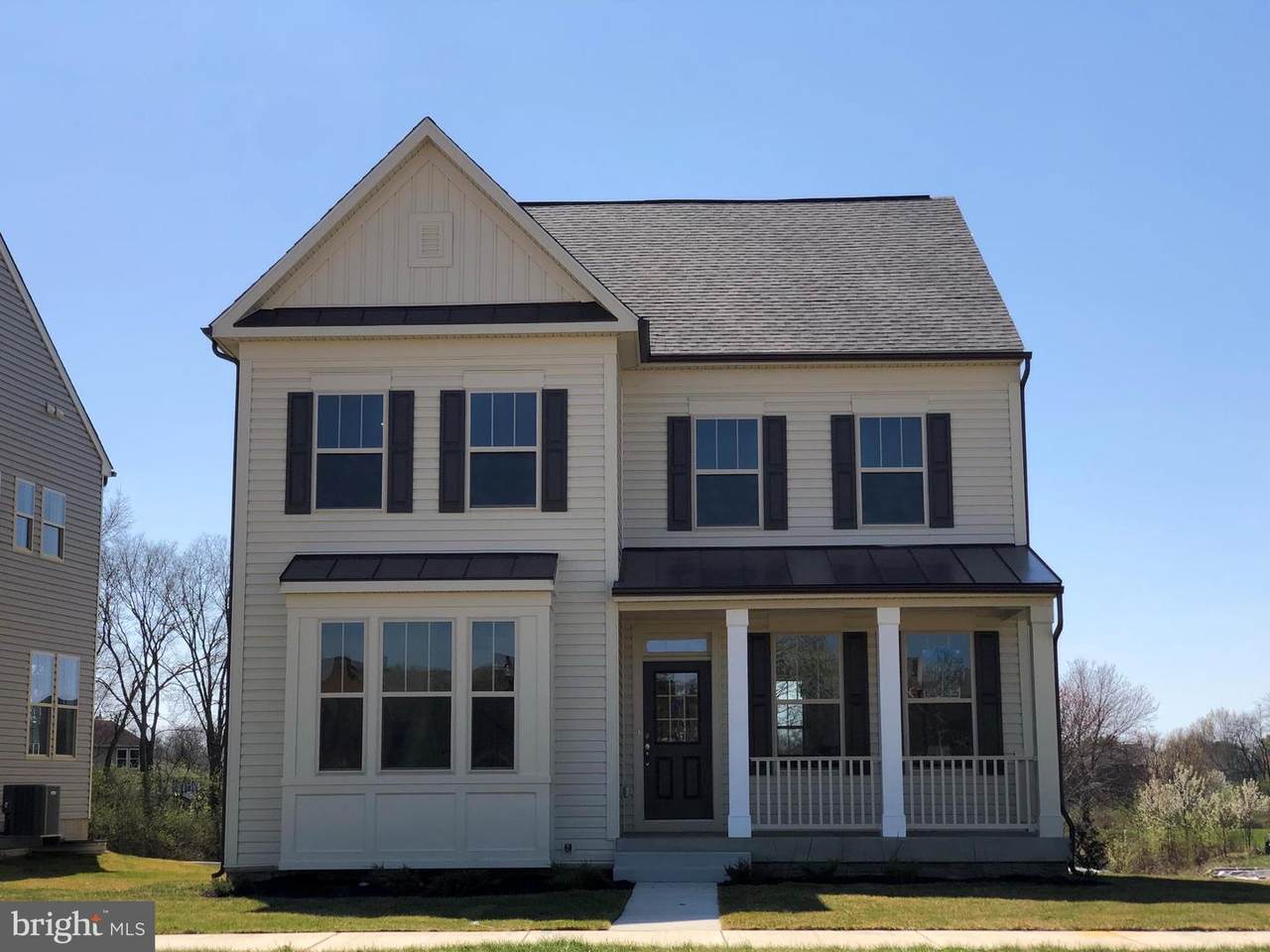 304 East 16Th Street - Photo 1