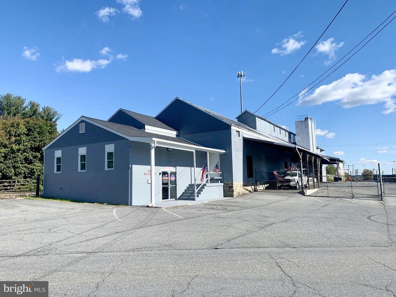 36 Walnut Street - Photo 1