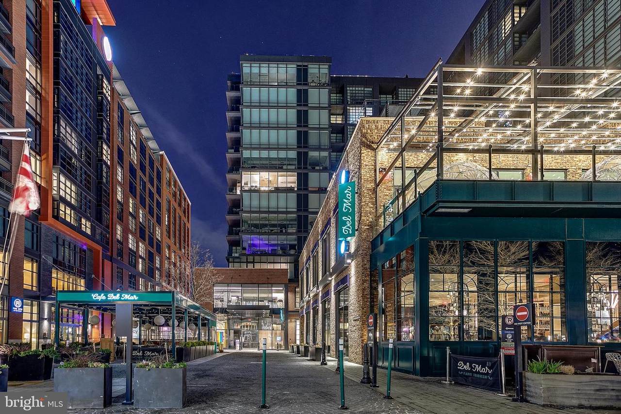 45 Sutton Square - Photo 1