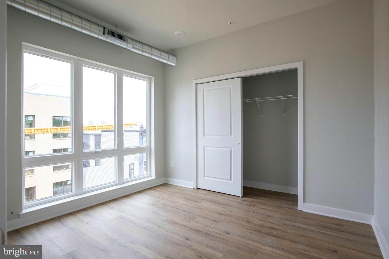 2045-49 2ND Street - Photo 1