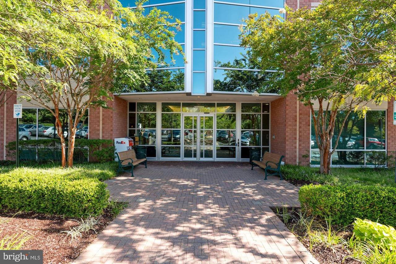 10110 Molecular Drive - Photo 1