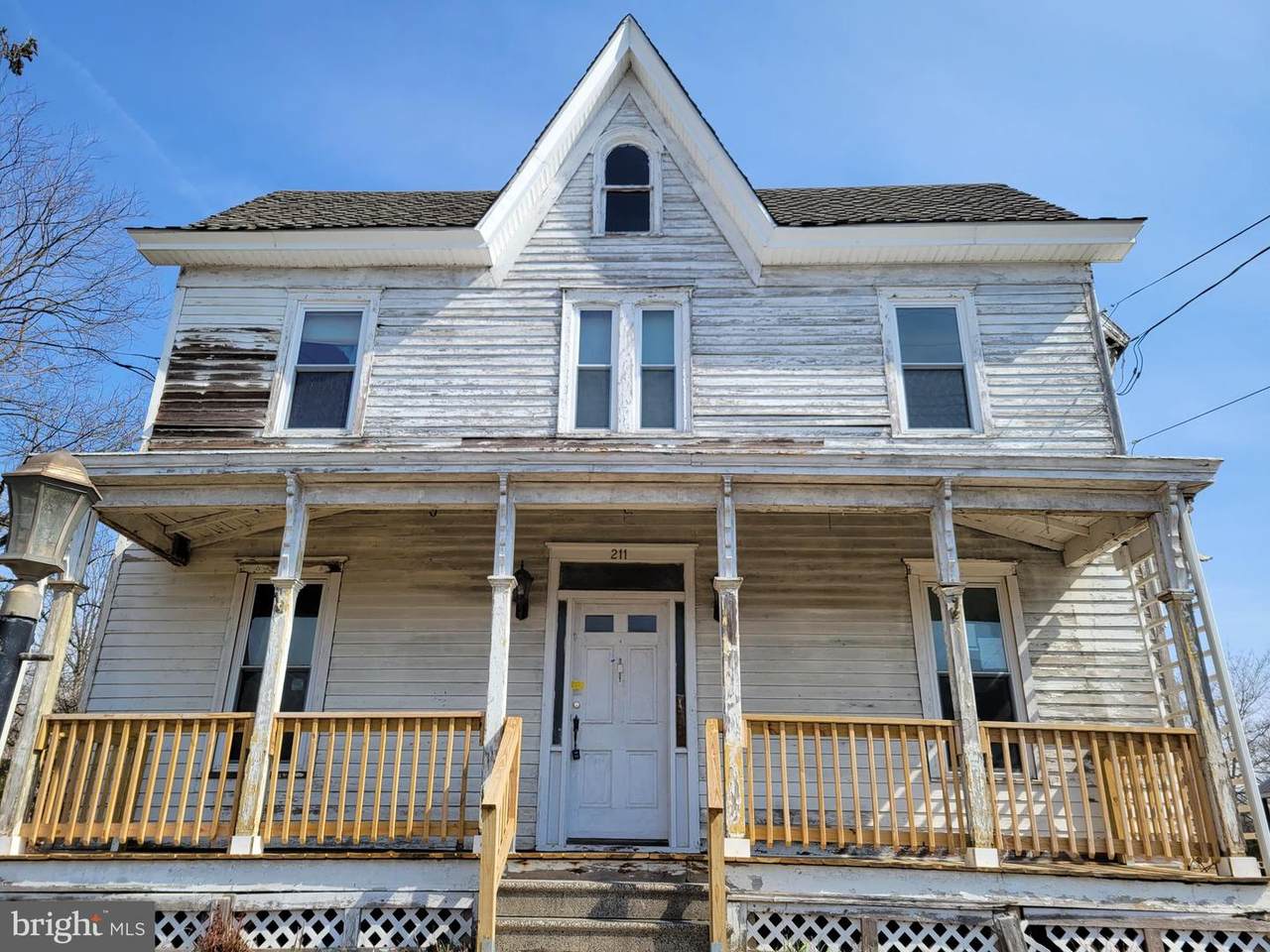 211-213 Main Street - Photo 1