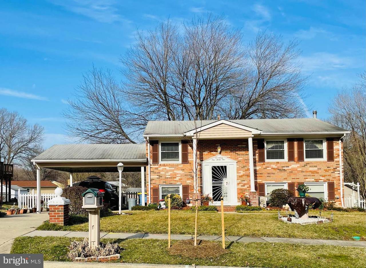 17131 Fairway View Lane - Photo 1