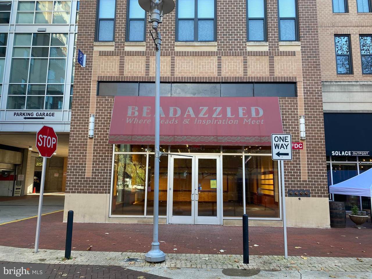 444 Broad Street - Photo 1