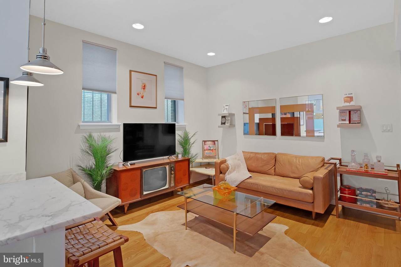 207 24TH - Photo 1