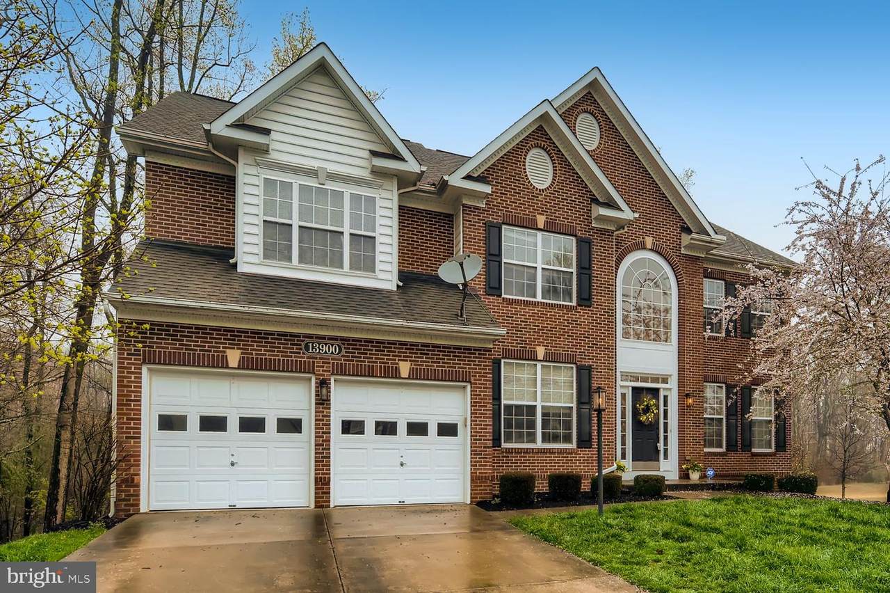 13900 Lake Meadows Drive - Photo 1