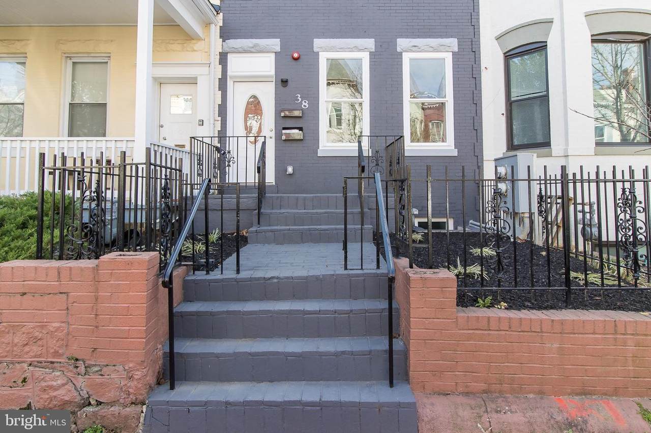 38 Randolph Place - Photo 1