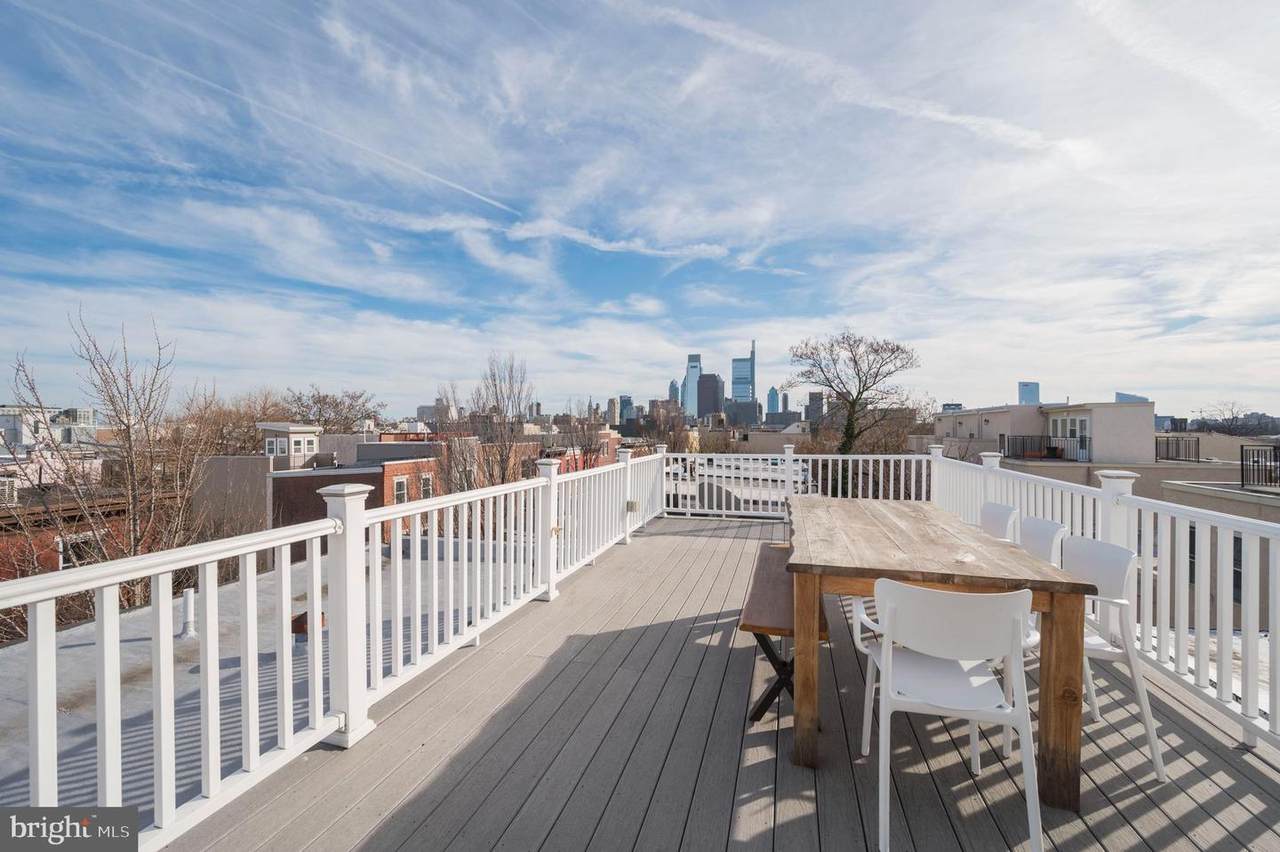 1920 Poplar Street - Photo 1