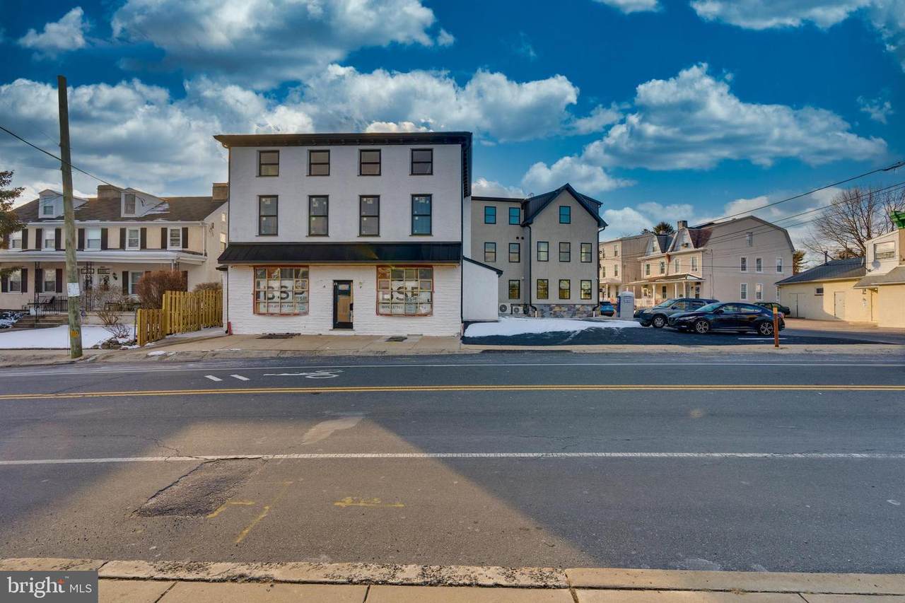 7620-22 Ridge Avenue - Photo 1