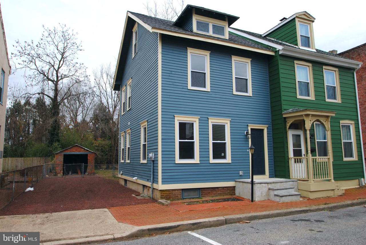 18 Pearl Street - Photo 1