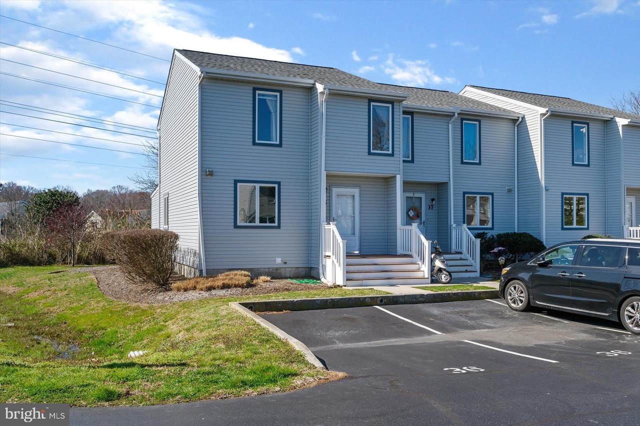 38307 Thistle Lane - Photo 1