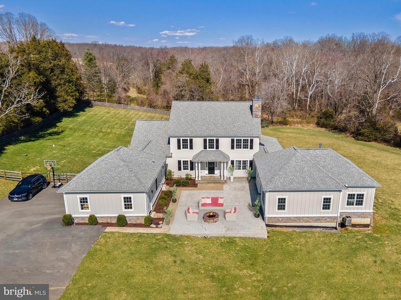 8751 Hedgecock Lane - Photo 1