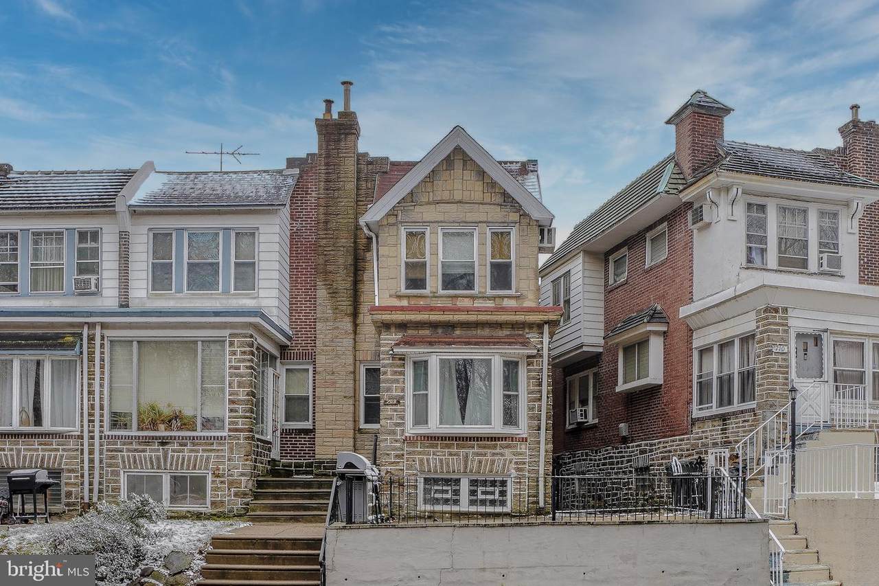 708 Champlost Street - Photo 1