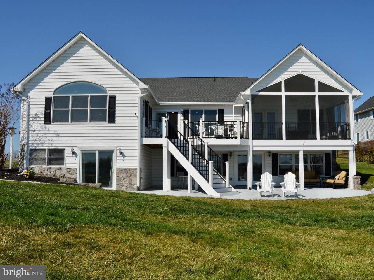 5715 Crescent Point Drive - Photo 1