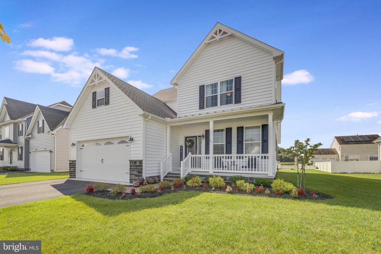 102 Clear Spring Court - Photo 1