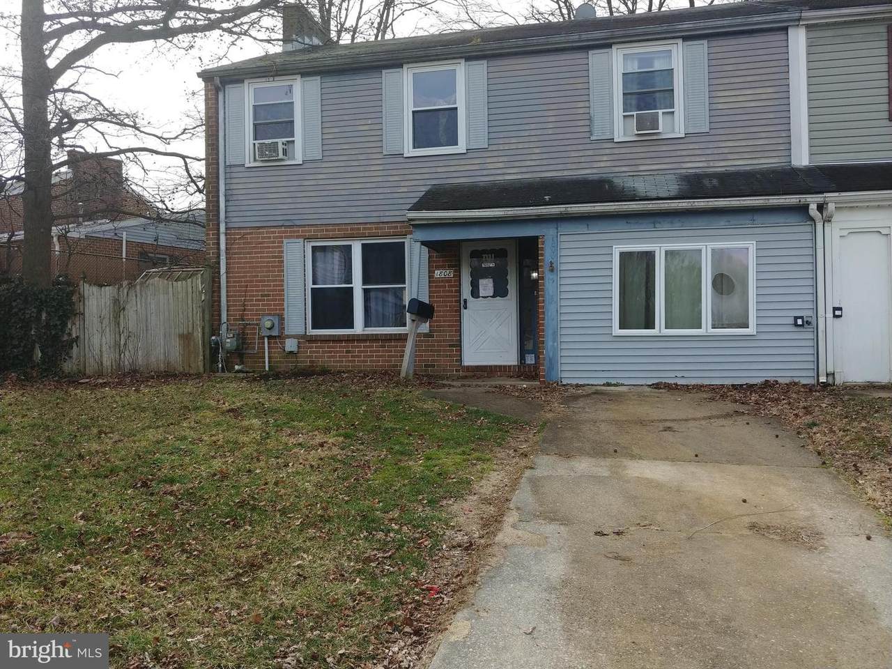 1808 Edgewood Place - Photo 1