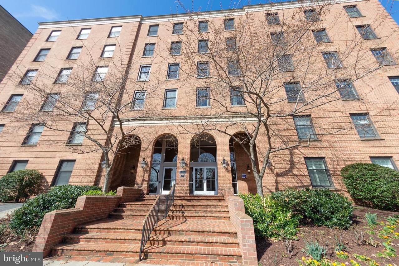 2828 Wisconsin Avenue - Photo 1