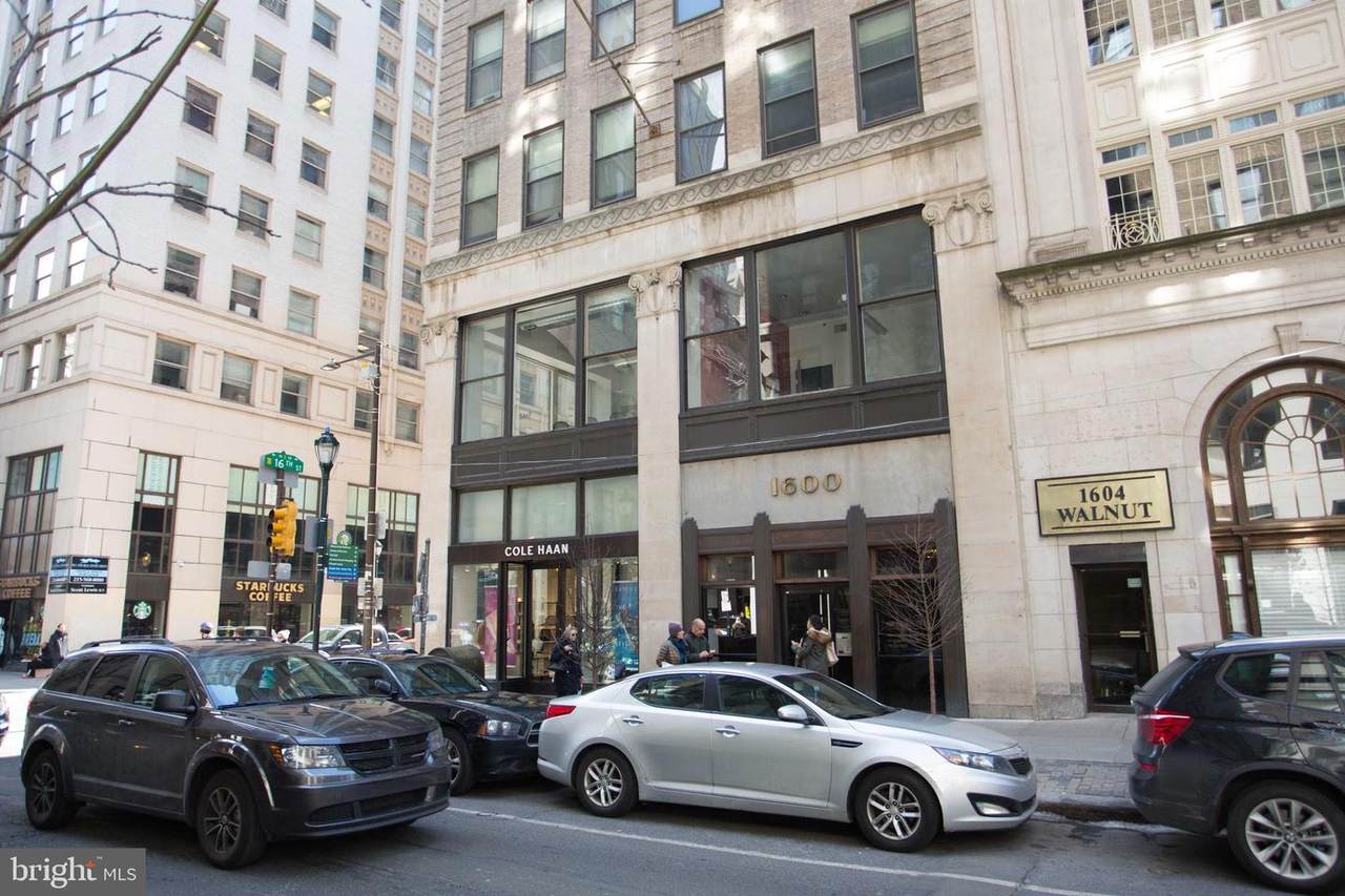 1600 Walnut Street - Photo 1