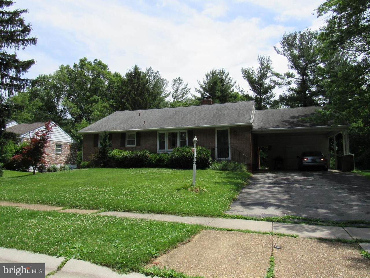 611 Apple Road - Photo 1