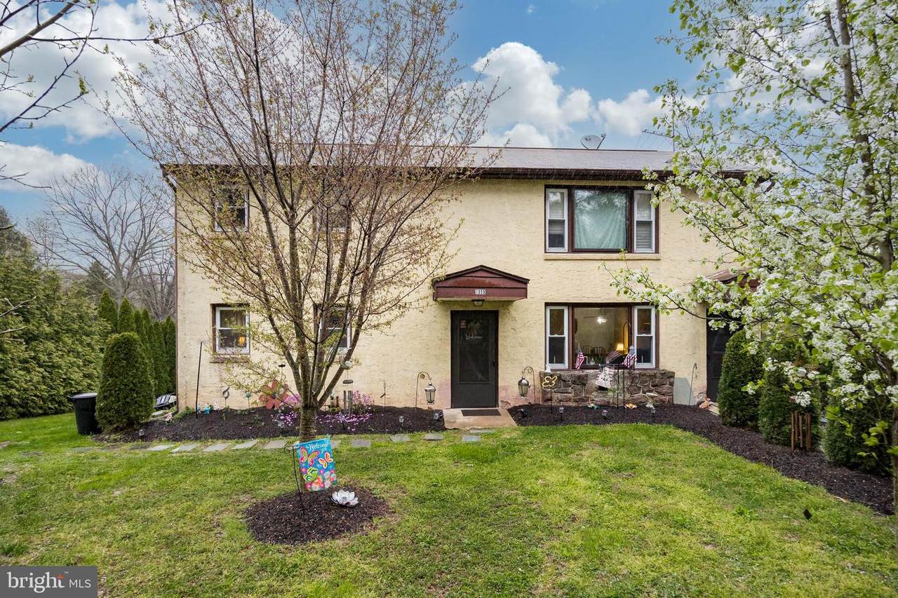 1059 Favinger Road - Photo 1