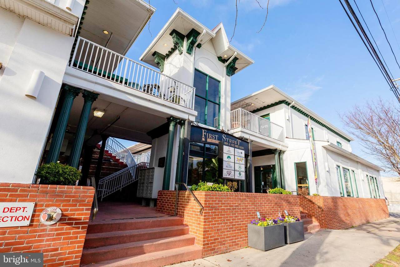 70 Rehoboth Avenue - Photo 1