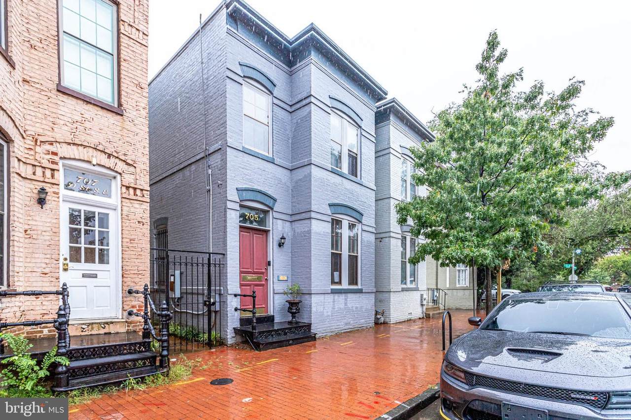 705 D Street - Photo 1