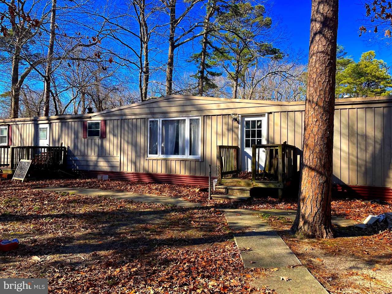 405 Daffodil Road - Photo 1