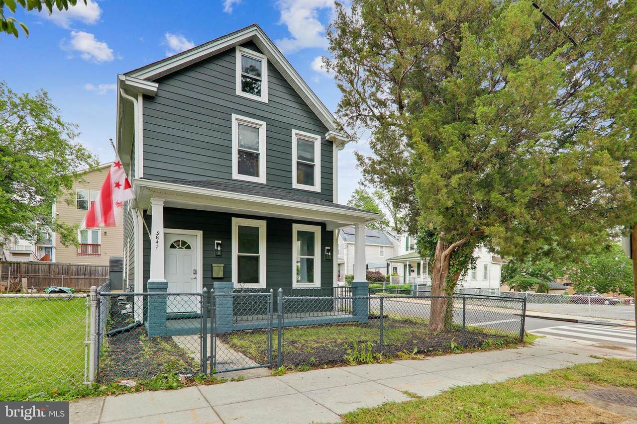 2841 Mills Avenue - Photo 1