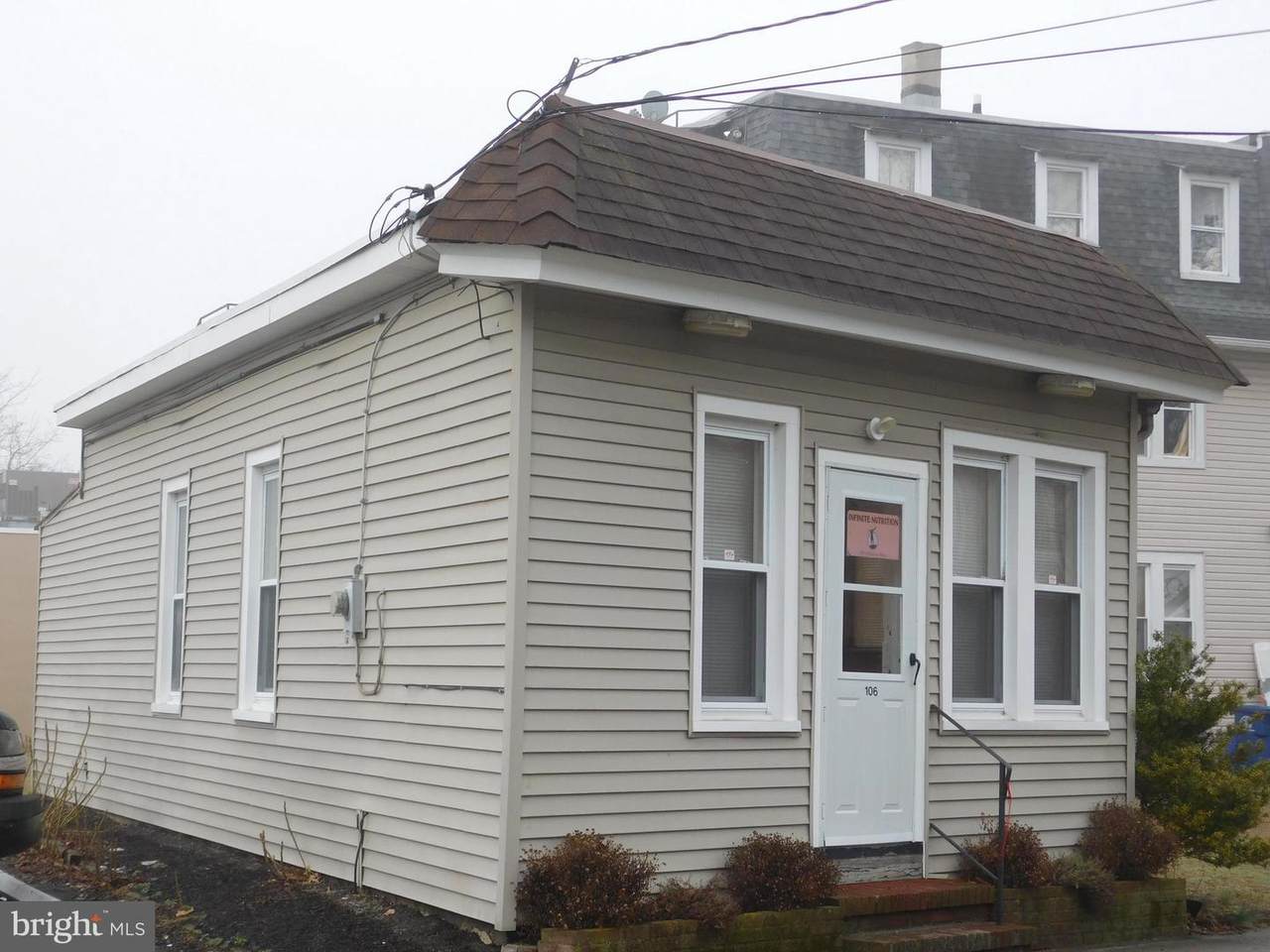 106 Bridgeboro Street - Photo 1