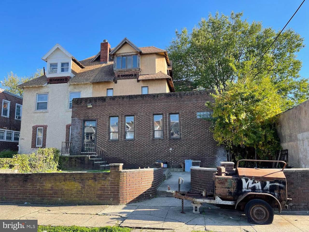 5412 Springfield Avenue - Photo 1
