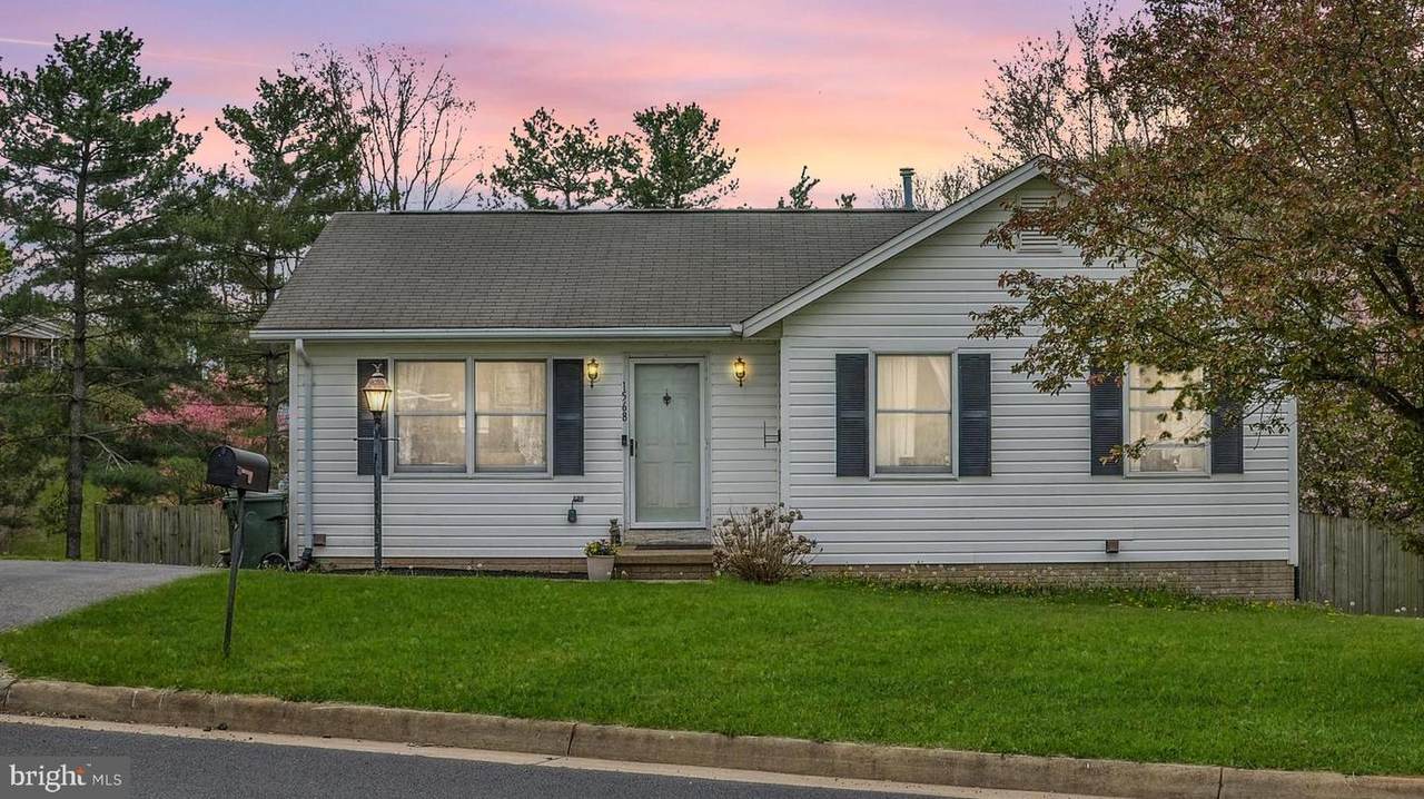 1568 Harrier Lane - Photo 1