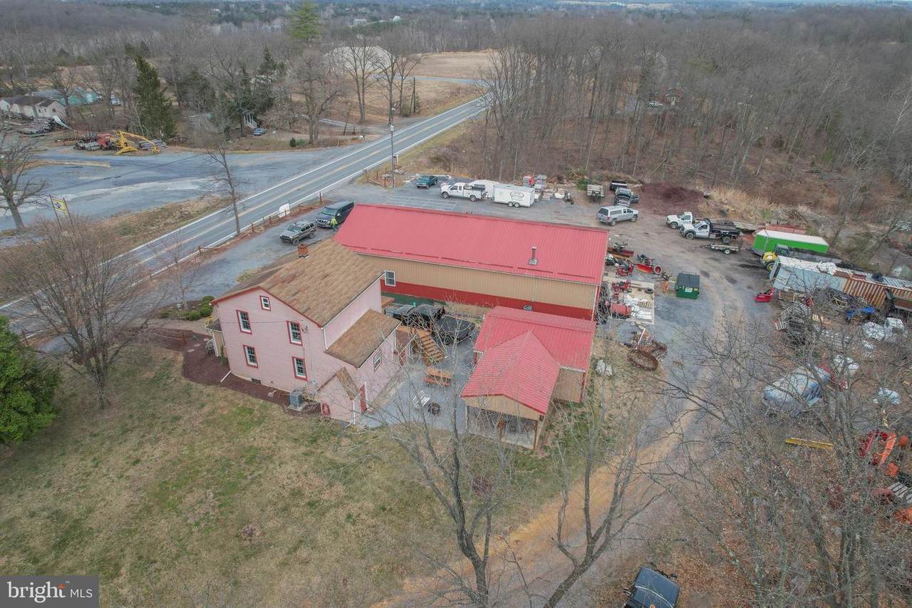 3246 Middleway Pike - Photo 1