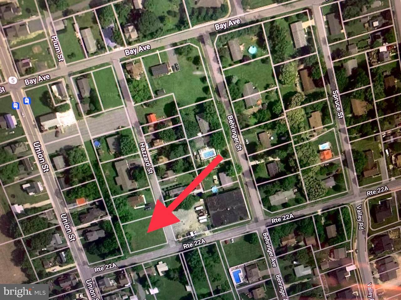 406 Hazzard Street - Photo 1