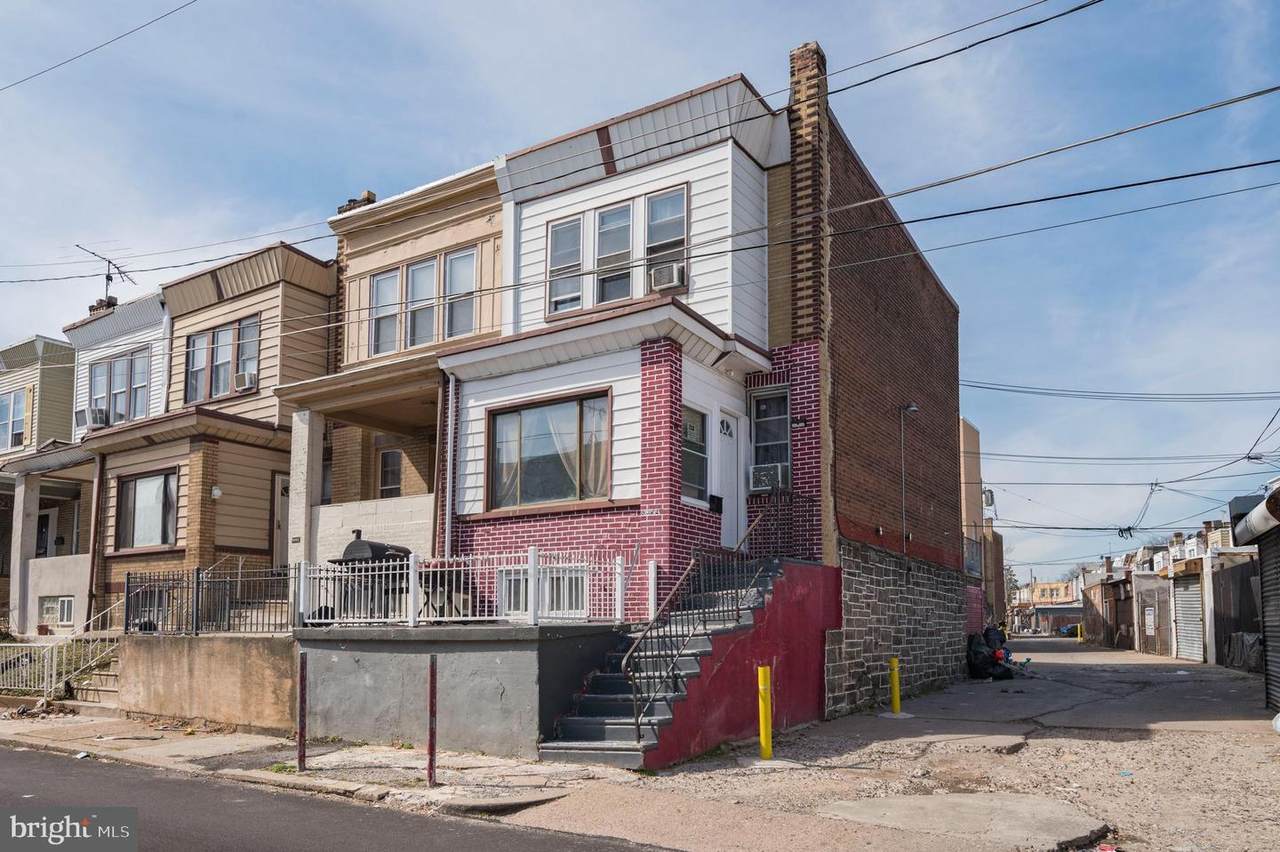 5042 Gransback Street - Photo 1