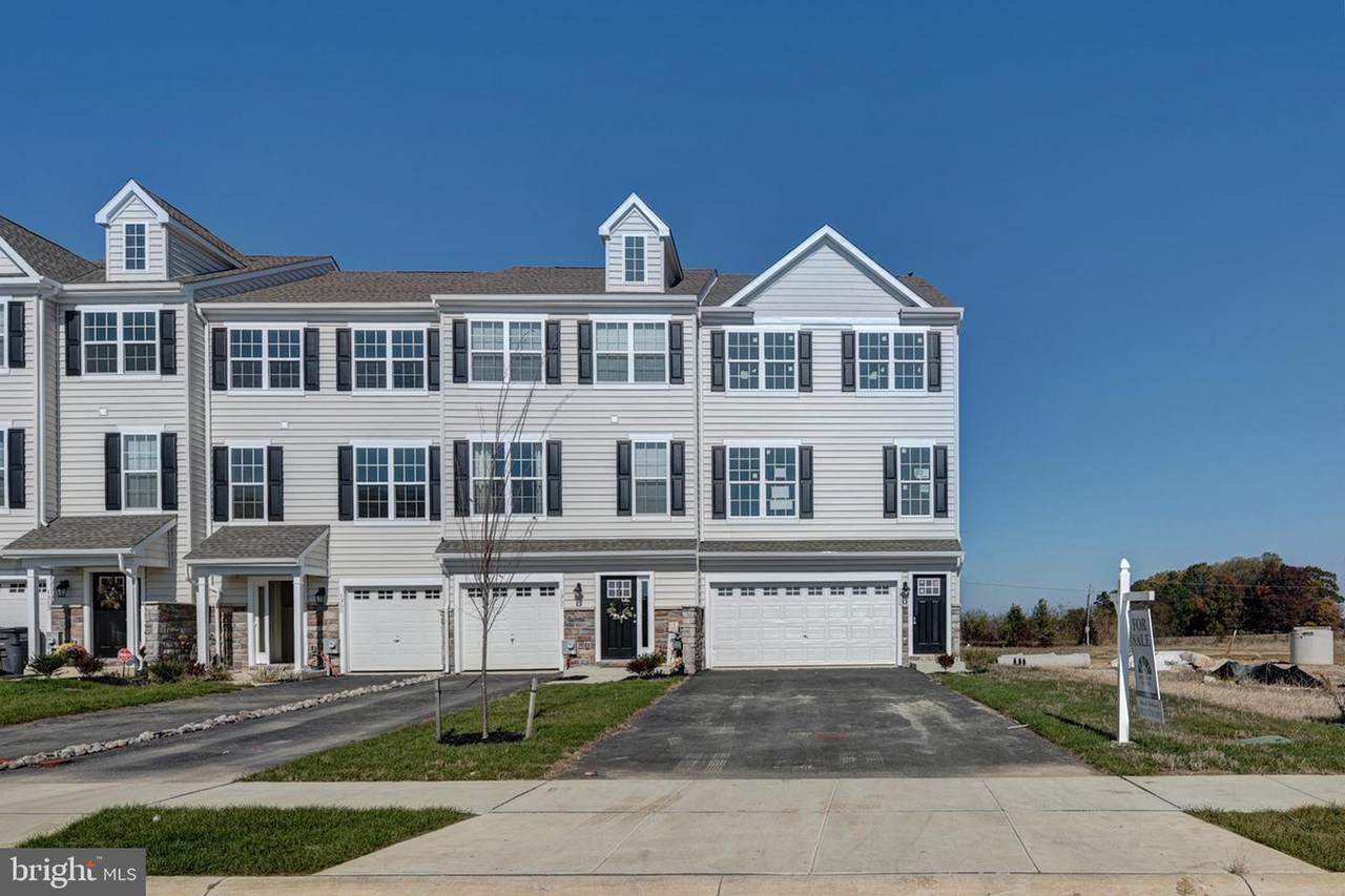 1449 Carrick Court - Photo 1