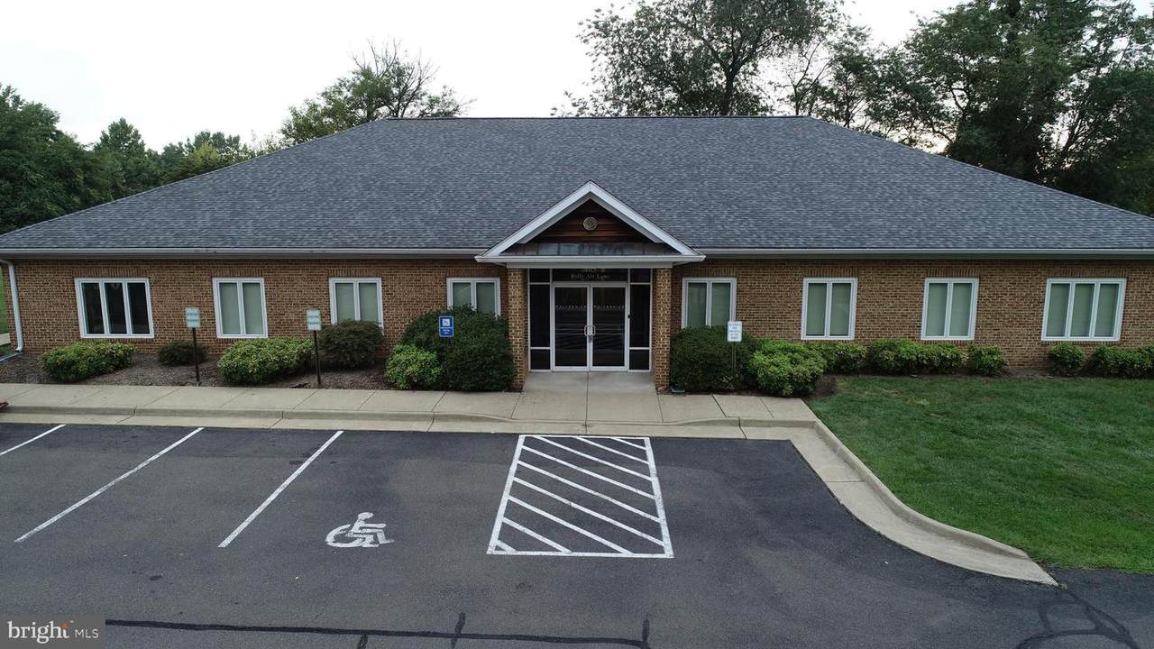405 Belle Air Lane - Photo 1