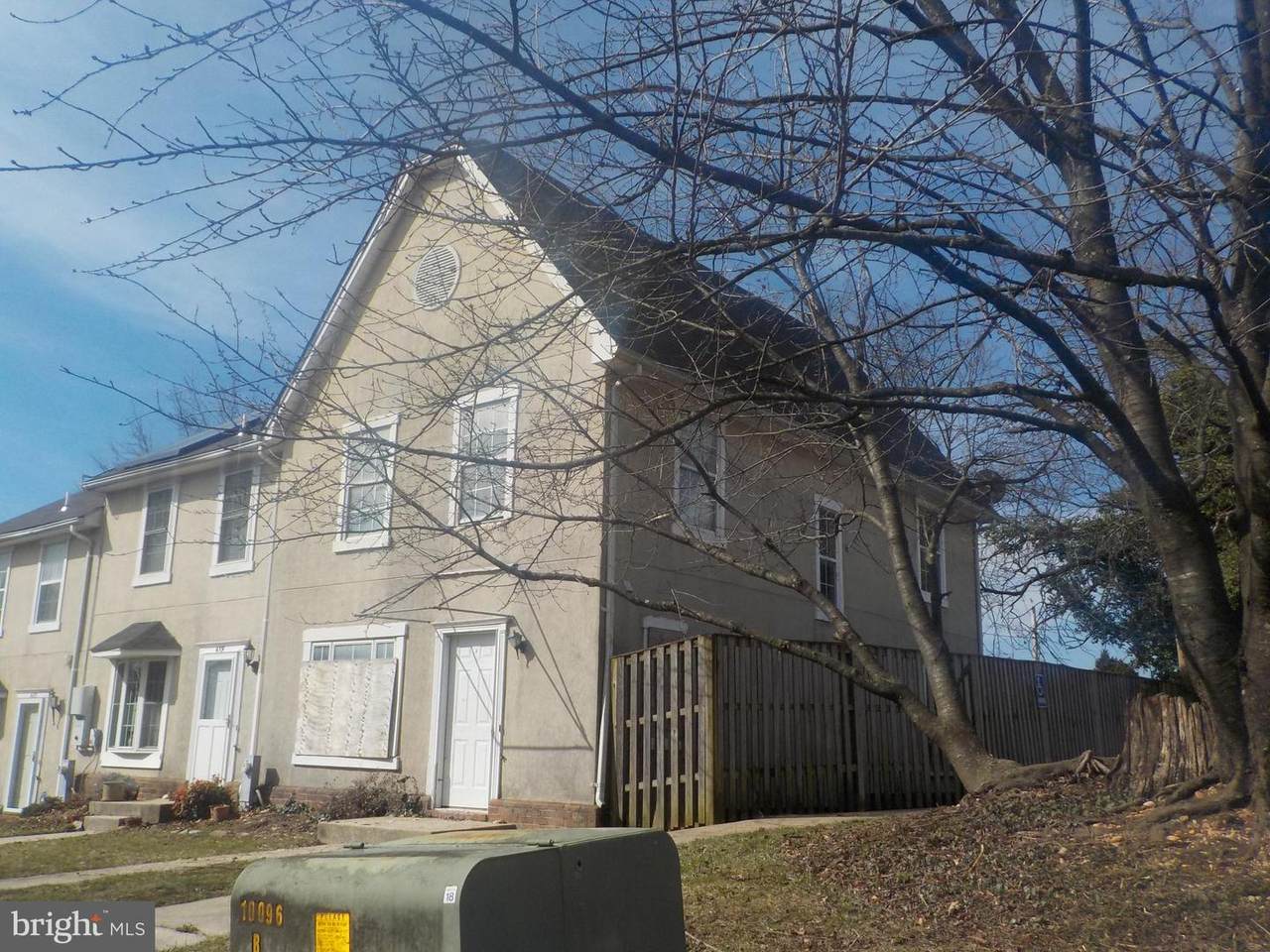 441 Nicoll Avenue - Photo 1