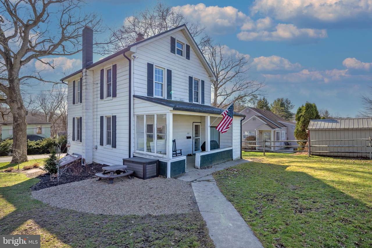 227 Liberty Street - Photo 1
