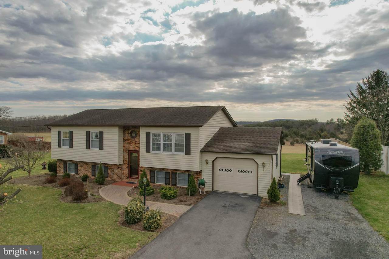 1781 Hayfield Road - Photo 1