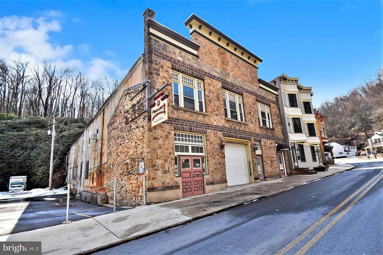 165-167 Broadway - Photo 1