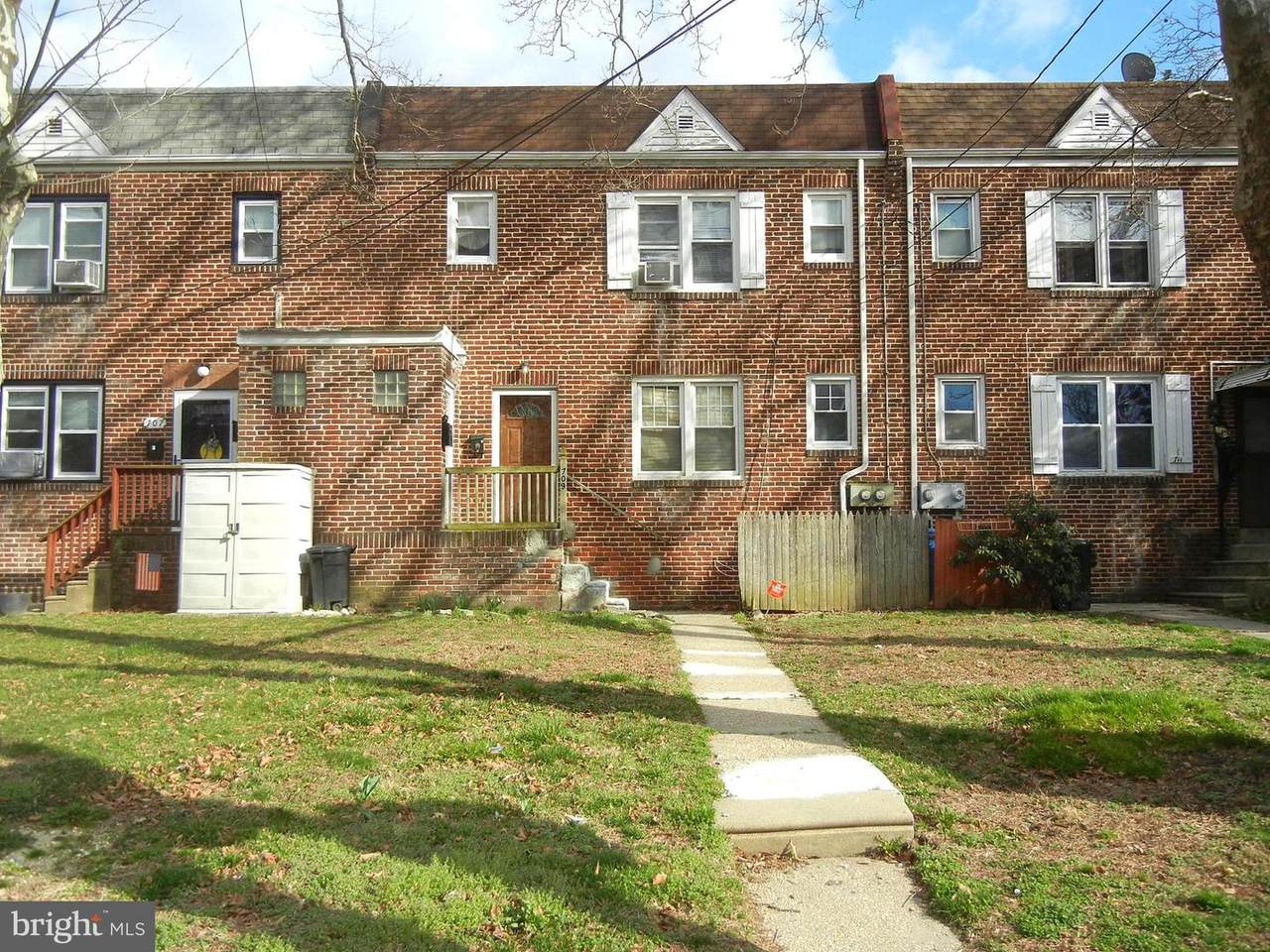 709 Broadway - Photo 1