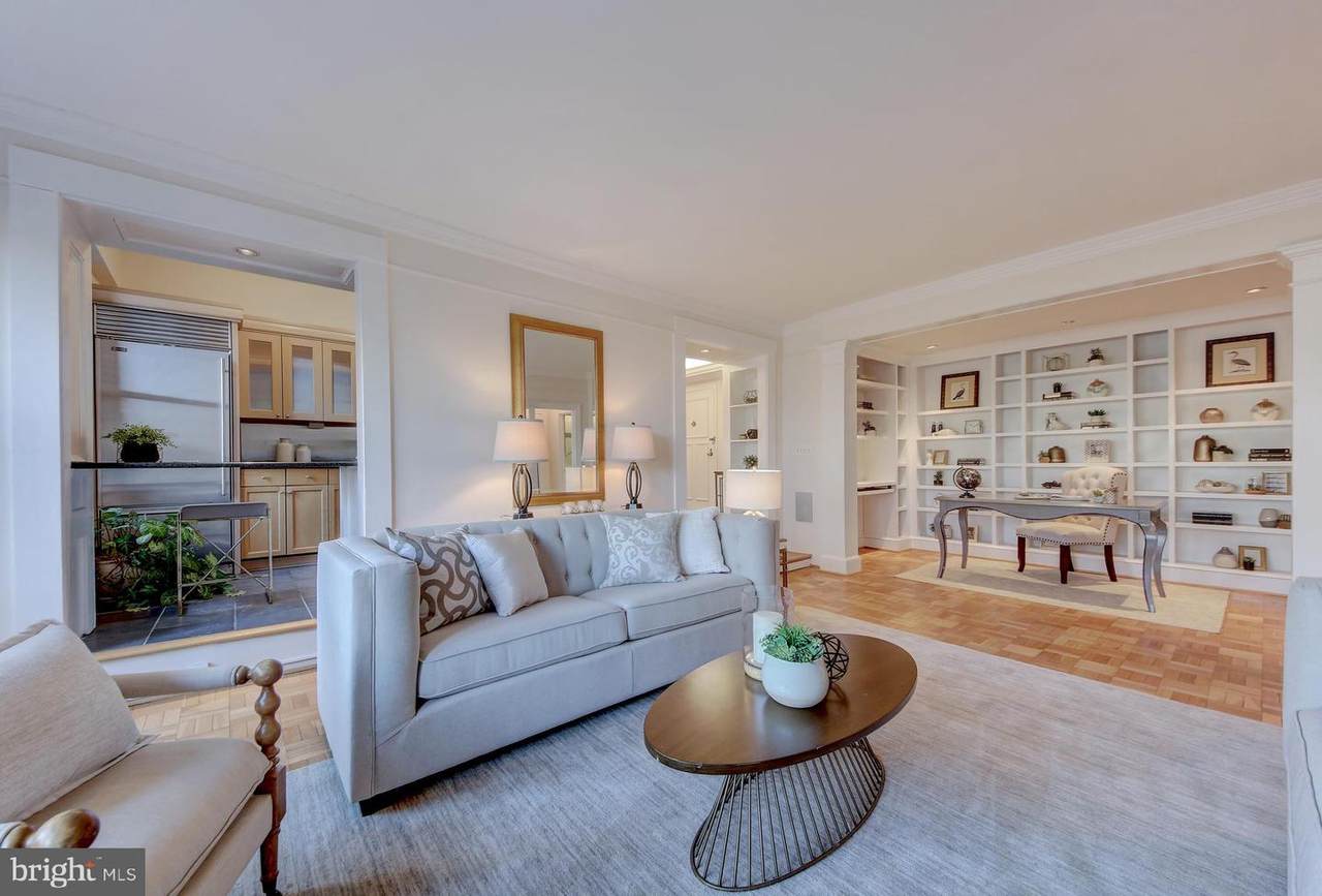 4000 Cathedral Avenue - Photo 1