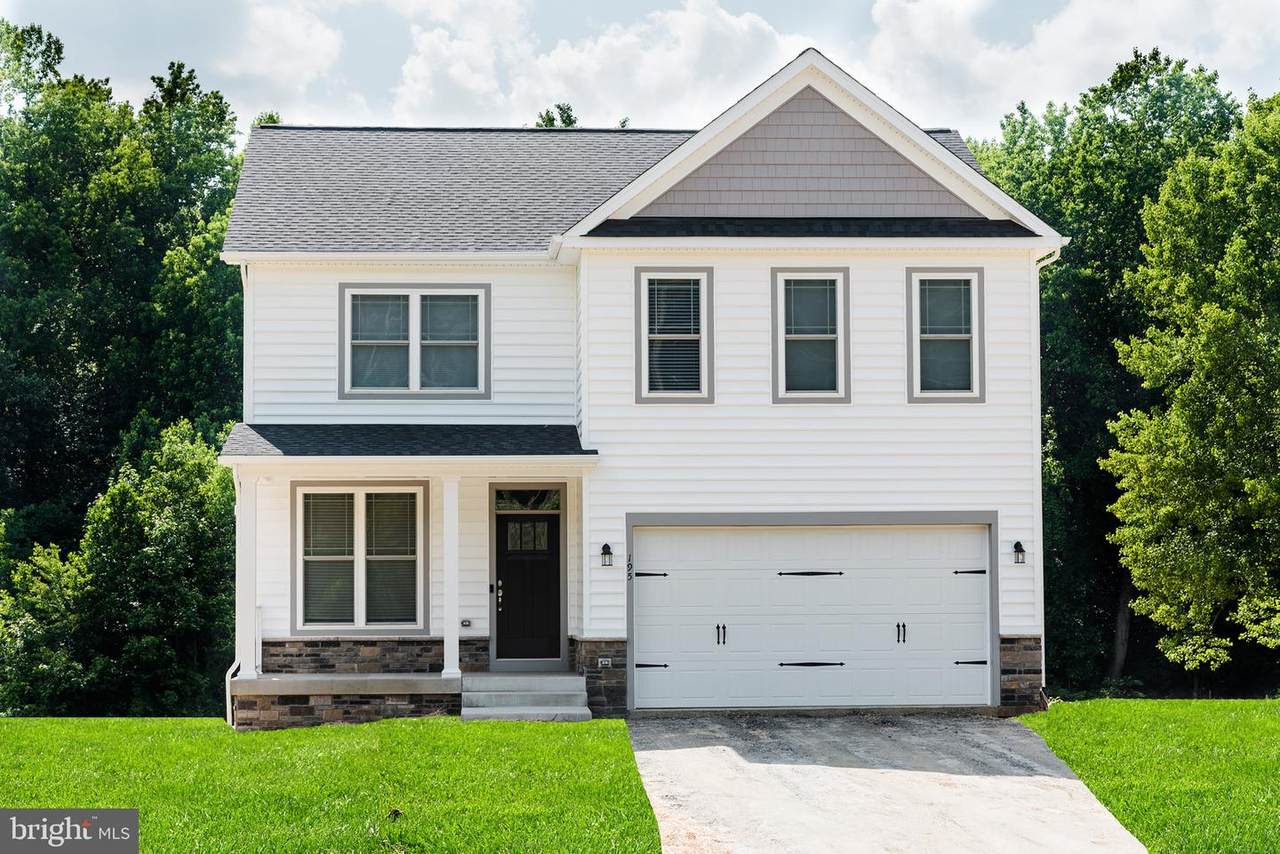 369 White Oak Road - Photo 1