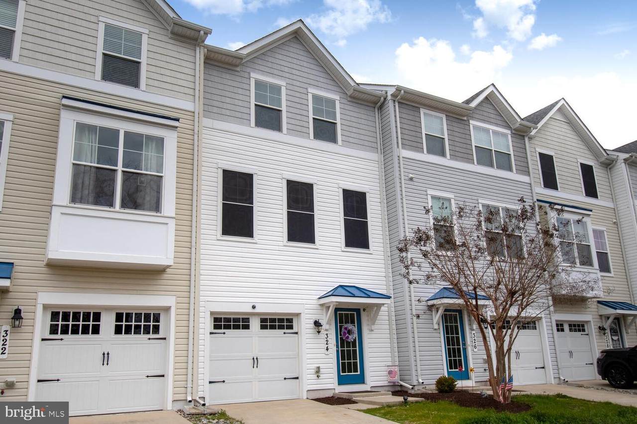 324 Shipyard Drive - Photo 1