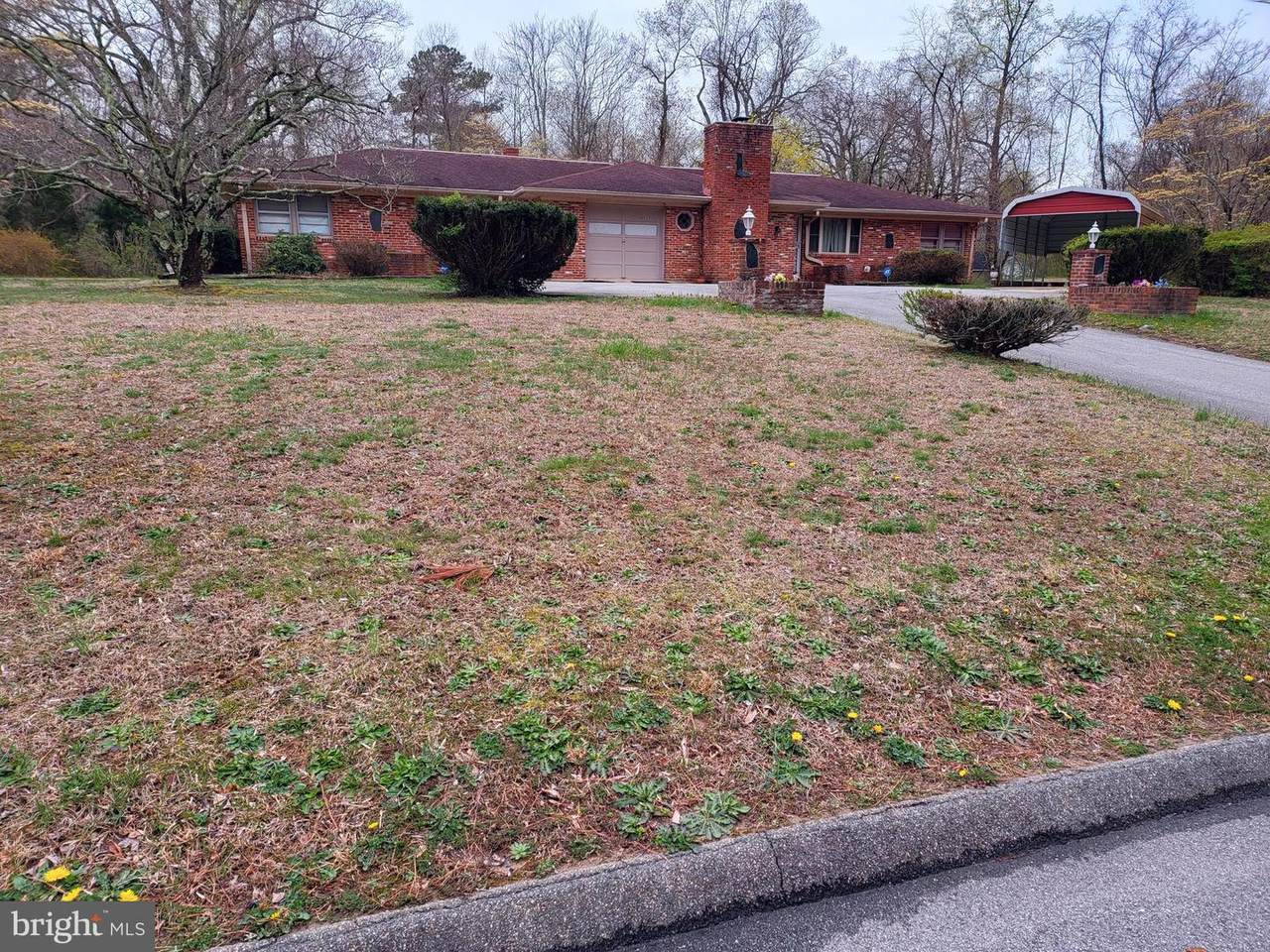 6935 Woodland Court - Photo 1