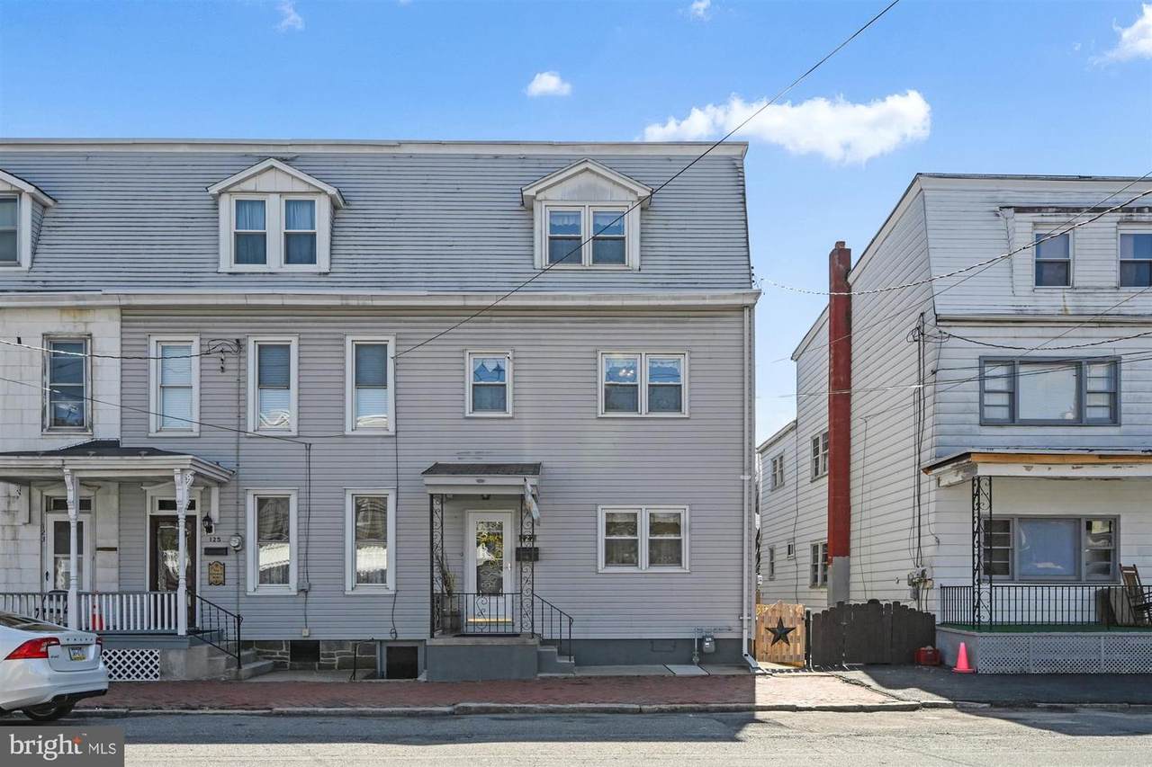 127 Jackson Street - Photo 1